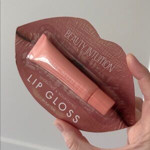 Light Nude Lip Gloss Beauty Intuition